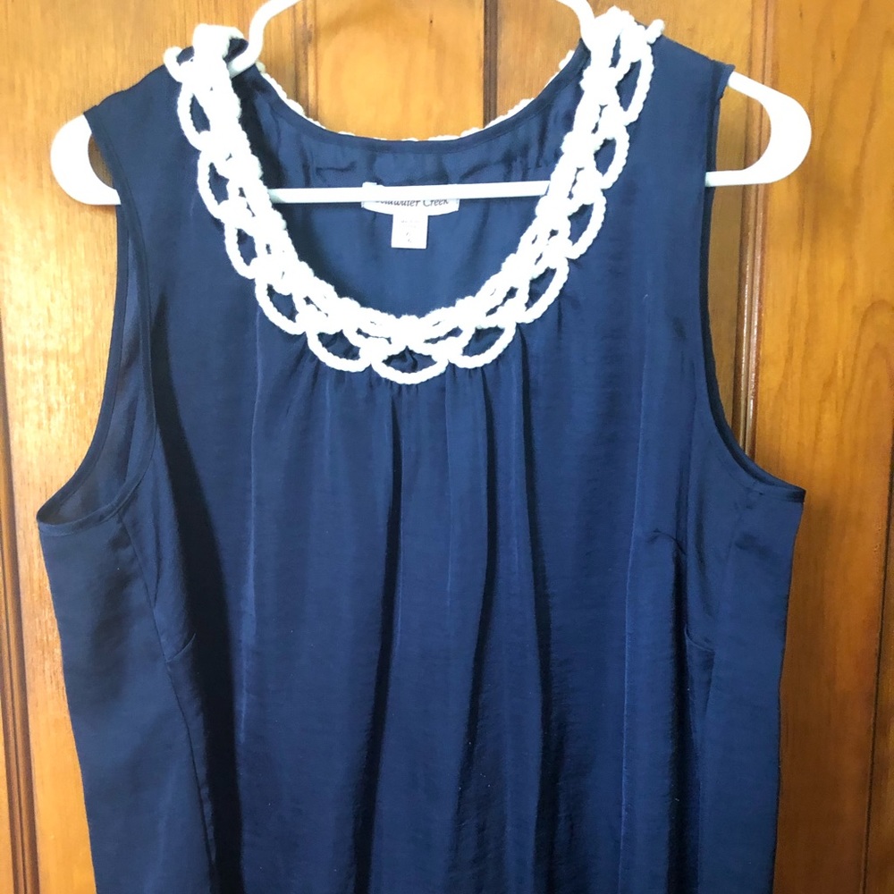top with nautical rope detail